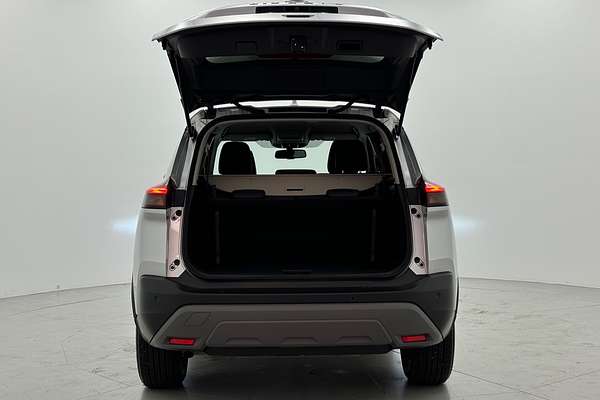 2025 Nissan X-TRAIL ST-L T33