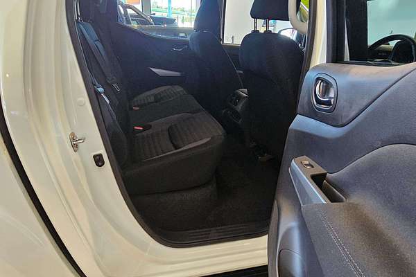 2024 Nissan Navara ST D23 4X4