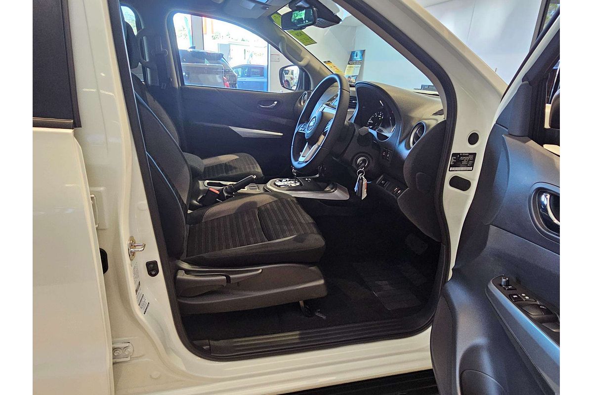 2024 Nissan Navara ST D23 4X4