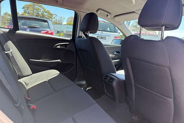 2017 Holden Commodore Evoke VF Series II