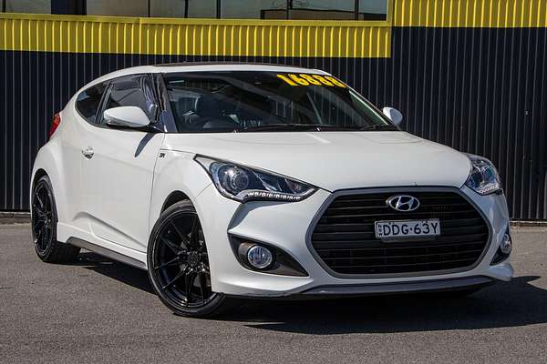 2016 Hyundai Veloster SR Turbo FS4 Series II