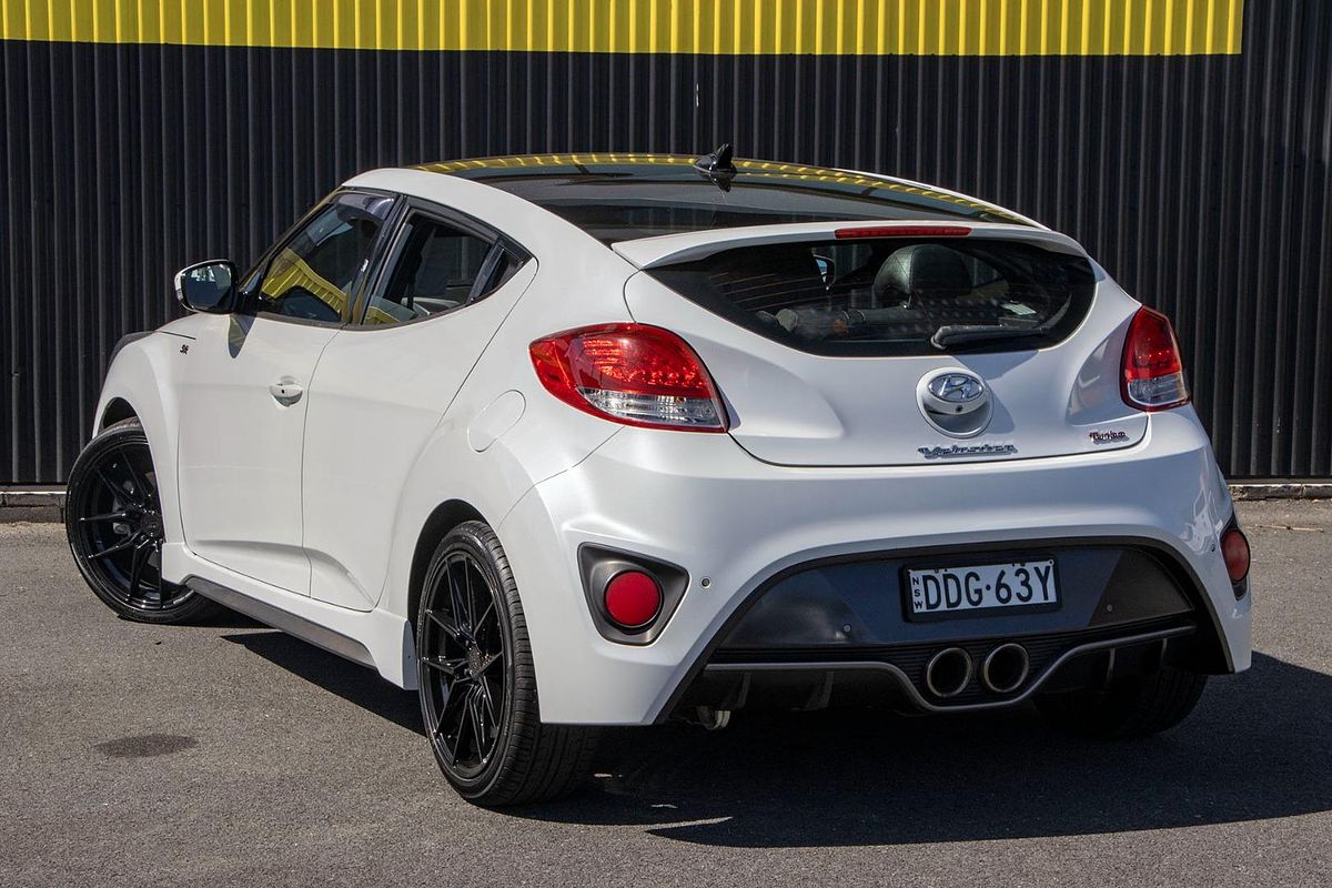2016 Hyundai Veloster SR Turbo FS4 Series II