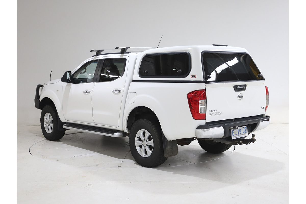 2015 Nissan Navara ST D23 4X4