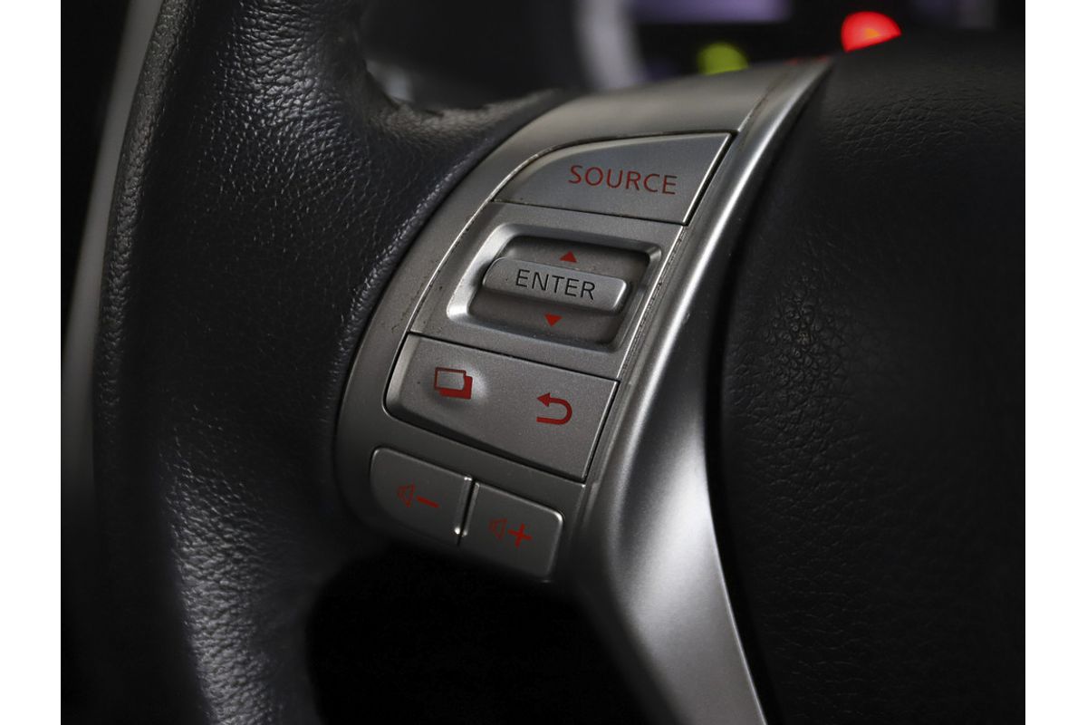 2015 Nissan Navara ST D23 4X4