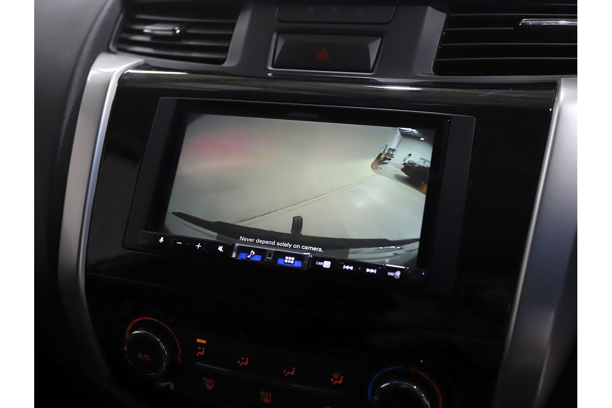 2015 Nissan Navara ST D23 4X4