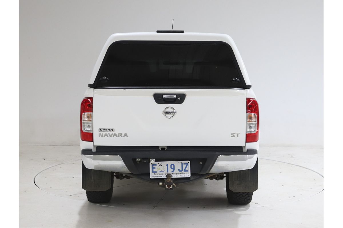 2015 Nissan Navara ST D23 4X4