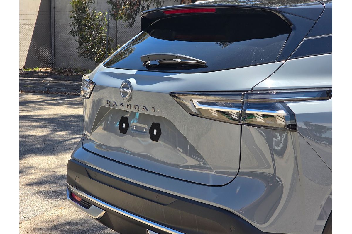 2025 Nissan QASHQAI Ti J12