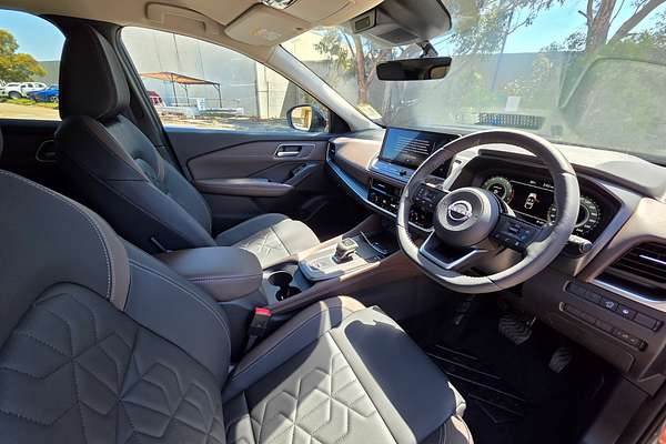 2025 Nissan QASHQAI Ti J12