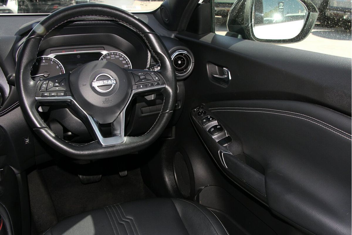 2023 Nissan JUKE ST-L F16