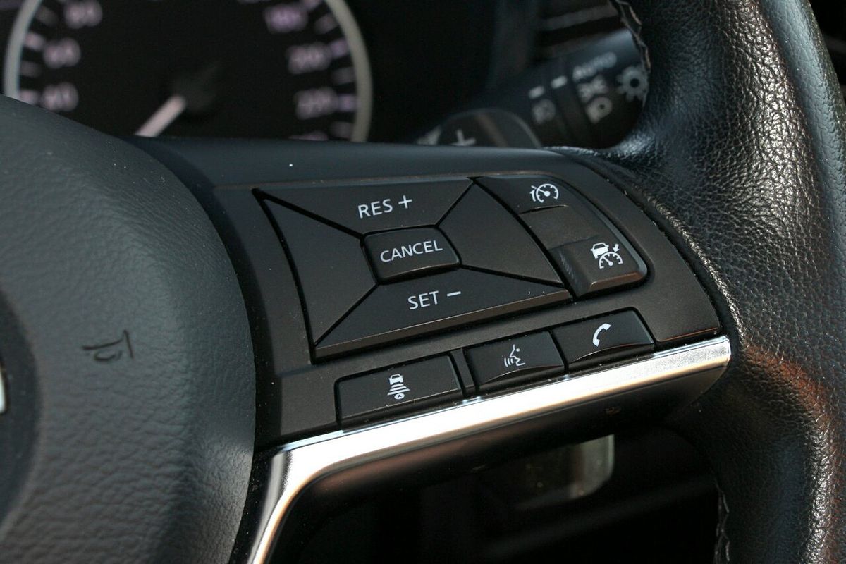 2023 Nissan JUKE ST-L F16