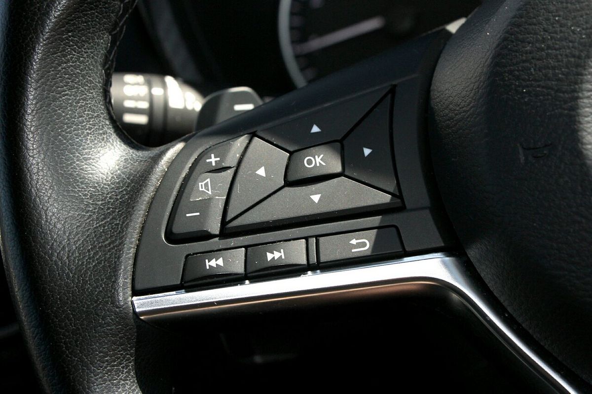 2023 Nissan JUKE ST-L F16