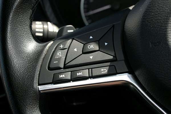 2023 Nissan JUKE ST-L F16