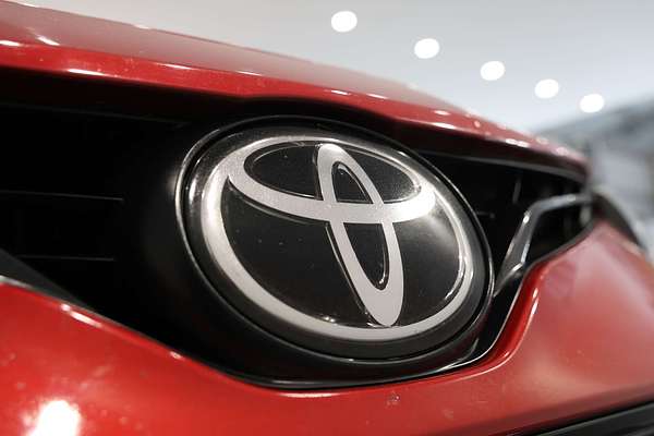 2022 Toyota Camry Ascent AXVA70R