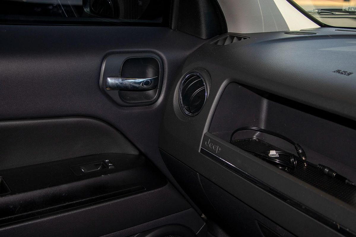 2014 Jeep Patriot Blackhawk MK