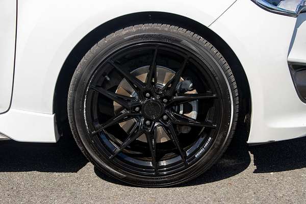 2016 Hyundai Veloster SR Turbo FS4 Series II