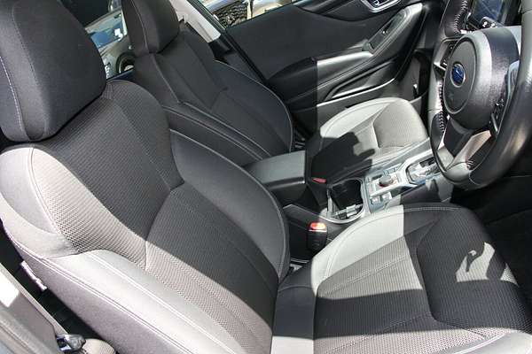 2023 Subaru Forester 2.5i S5