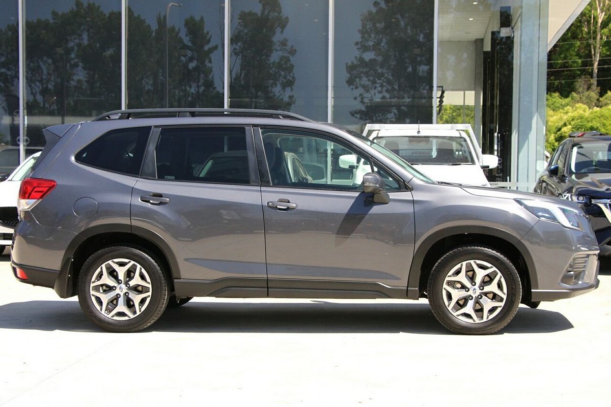 2023 Subaru Forester 2.5i S5