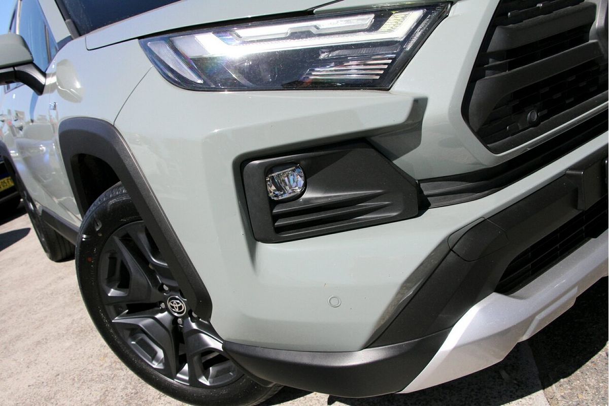 2021 Toyota RAV4 Edge AXAH54R