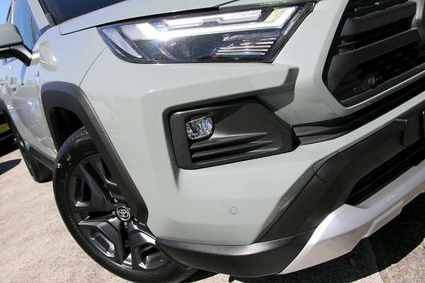 2021 Toyota RAV4 Edge AXAH54R