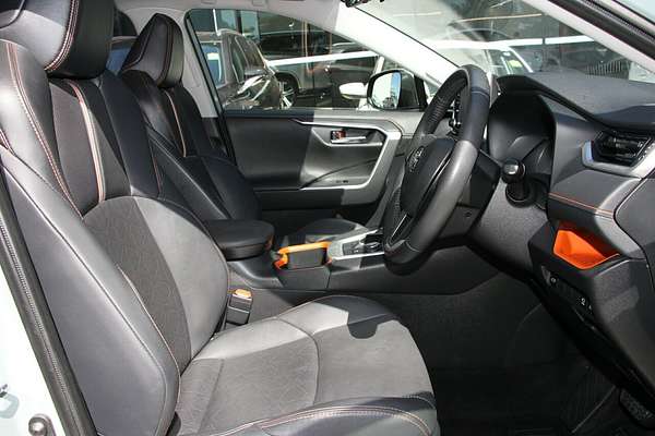 2021 Toyota RAV4 Edge AXAH54R