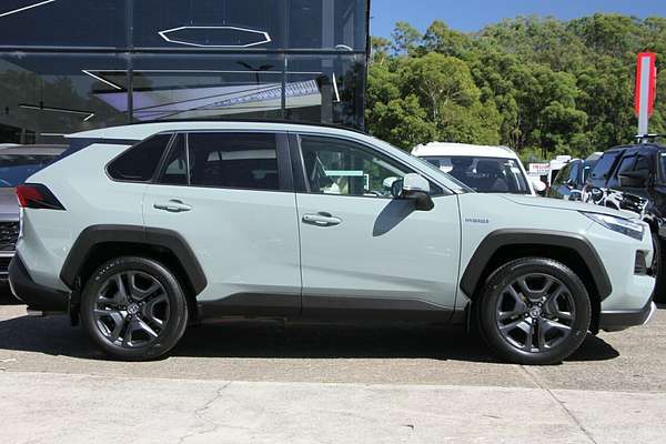 2021 Toyota RAV4 Edge AXAH54R