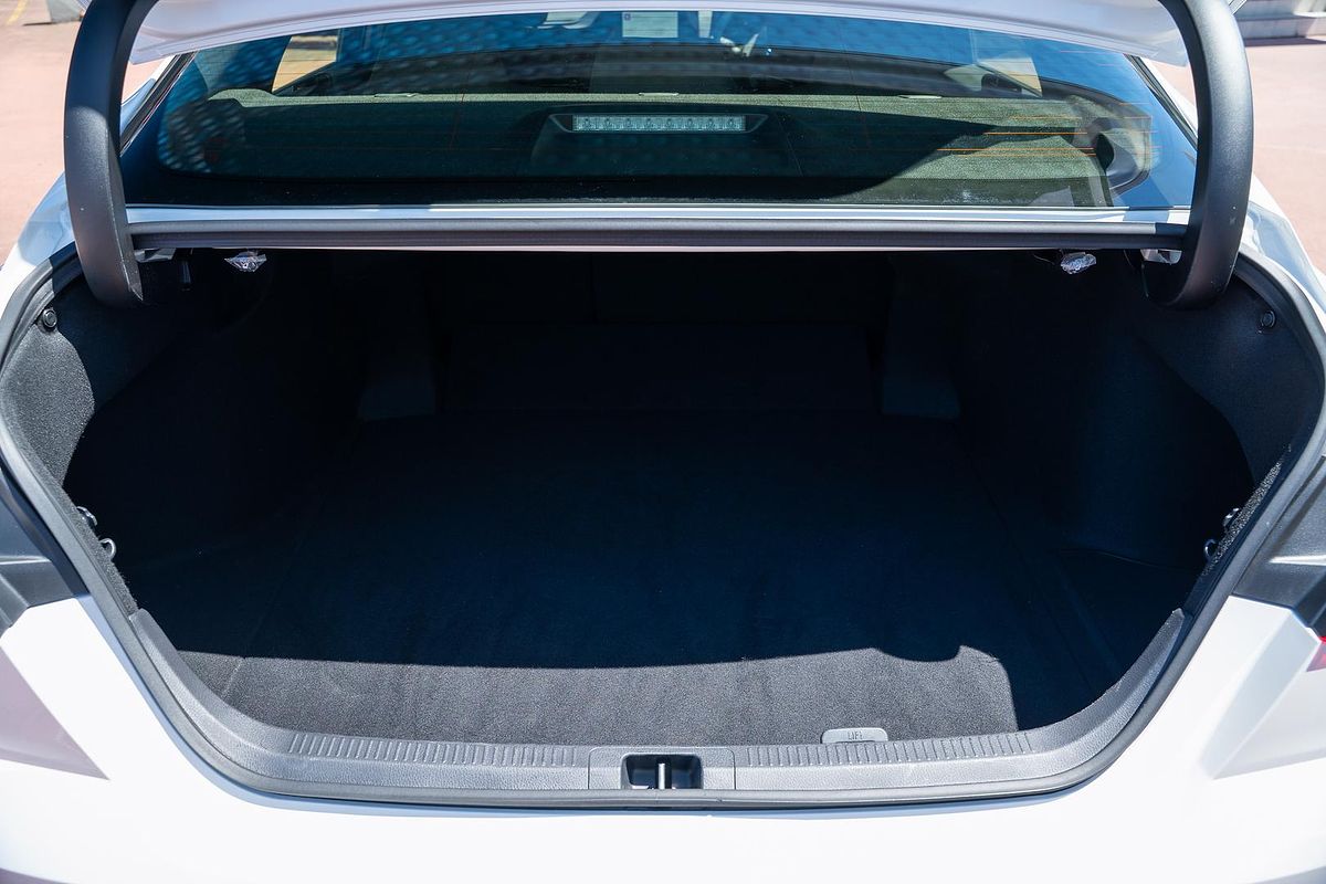 2024 Toyota Camry Ascent AXVH80R