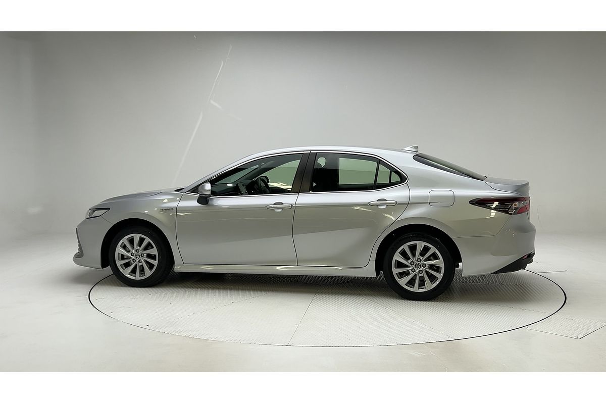 2021 Toyota Camry Ascent AXVH70R