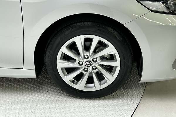 2021 Toyota Camry Ascent AXVH70R