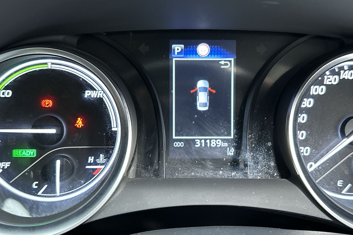 2021 Toyota Camry Ascent AXVH70R