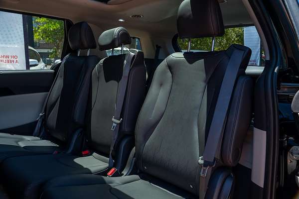 2023 Kia Carnival Special Edition KA4