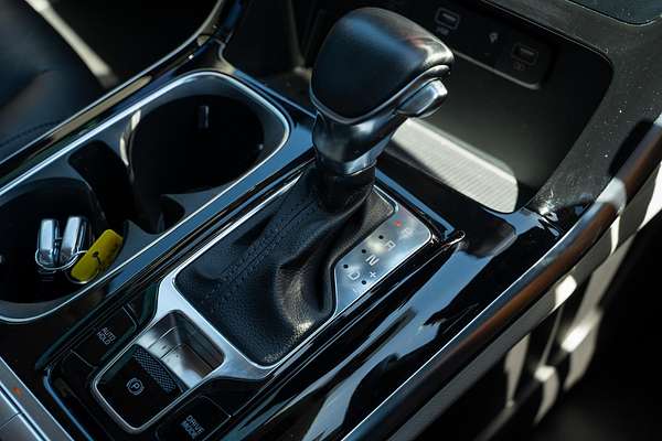 2023 Kia Carnival Special Edition KA4