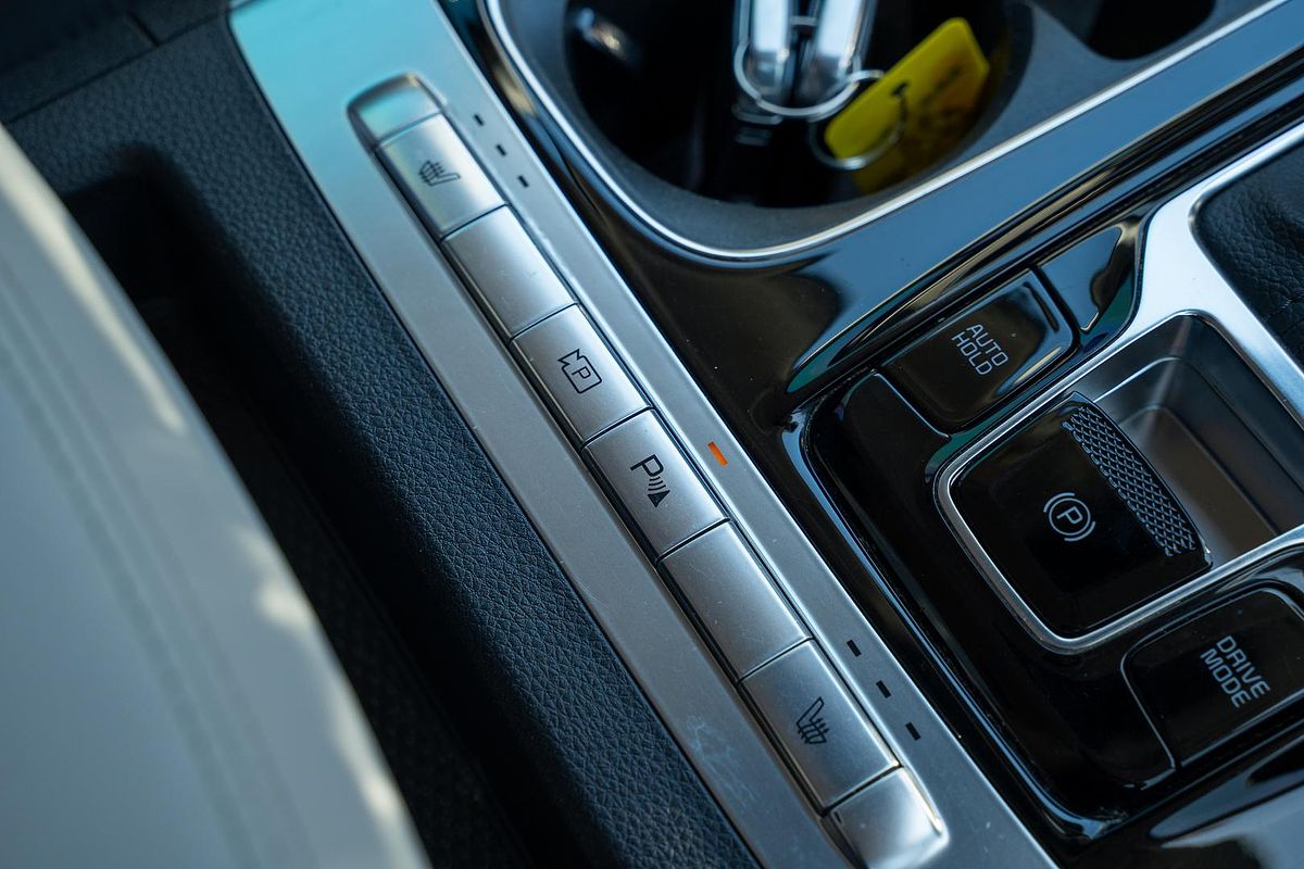 2023 Kia Carnival Special Edition KA4