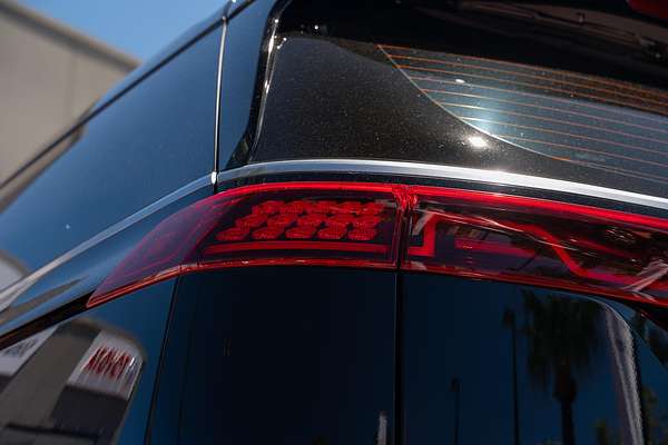 2023 Kia Carnival Special Edition KA4