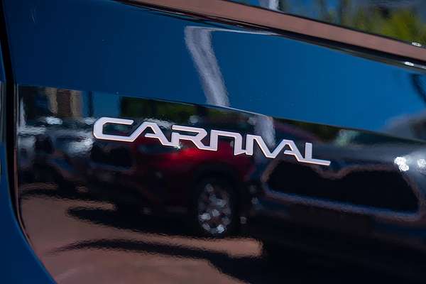 2023 Kia Carnival Special Edition KA4