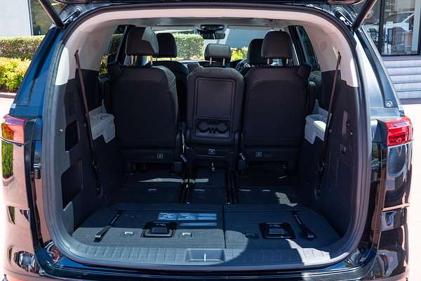 2023 Kia Carnival Special Edition KA4