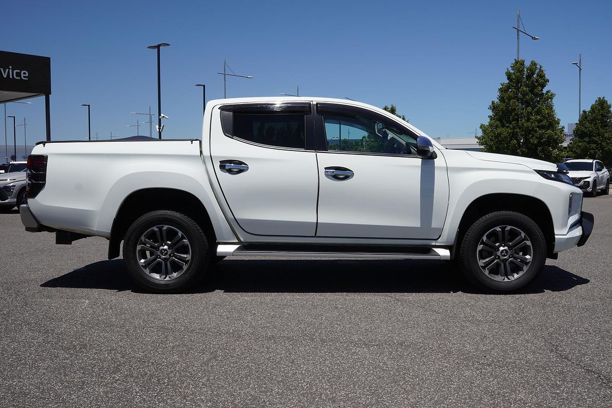 2021 Mitsubishi Triton GLS MR 4X4