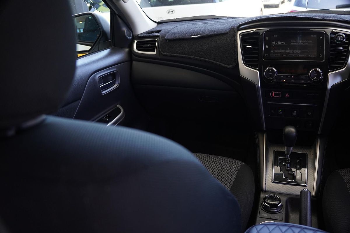 2021 Mitsubishi Triton GLS MR 4X4