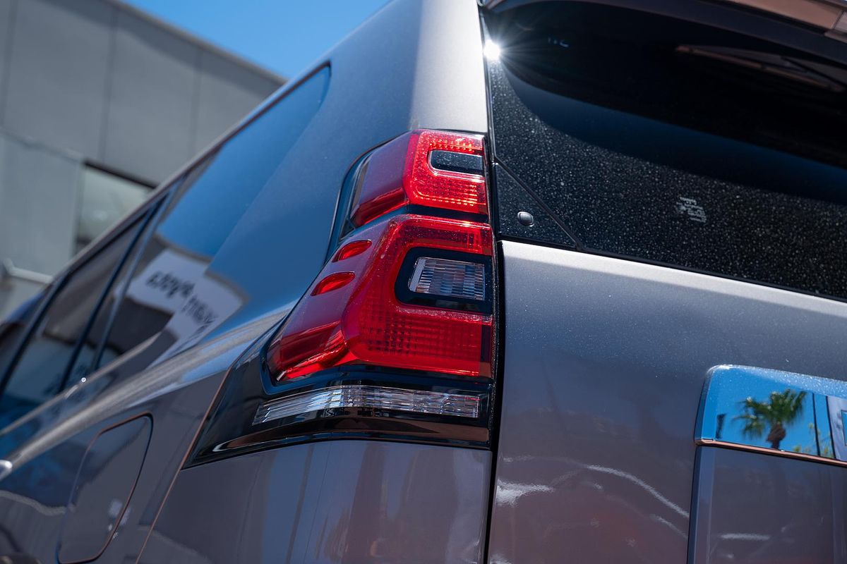 2021 Toyota Landcruiser Prado Kakadu GDJ150R