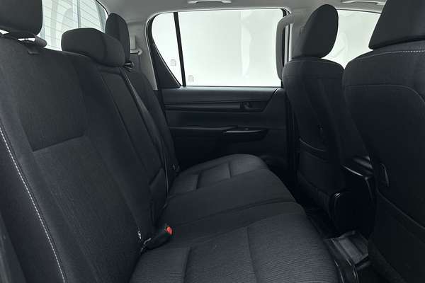 2022 Toyota Hilux SR GUN126R 4X4