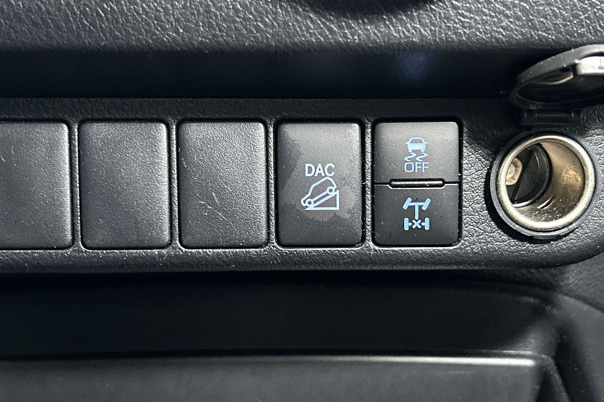 2022 Toyota Hilux SR GUN126R 4X4