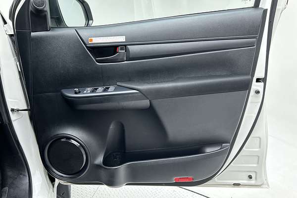 2022 Toyota Hilux SR GUN126R 4X4