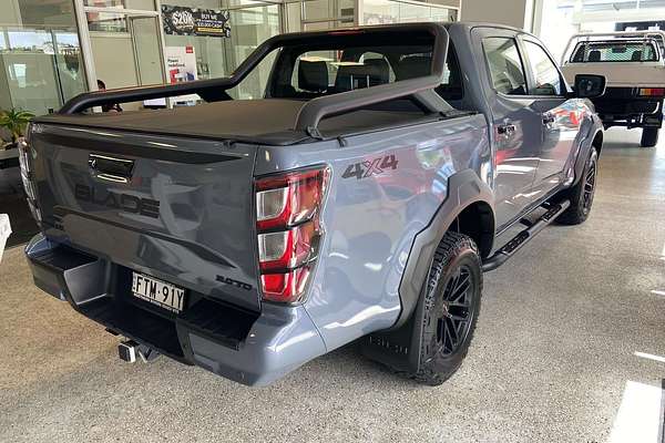 2025 Isuzu D-MAX BLADE  4X4