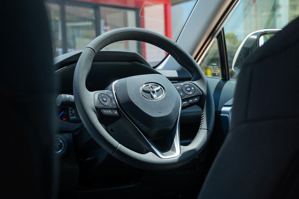 2024 Toyota RAV4 GXL AXAH52R