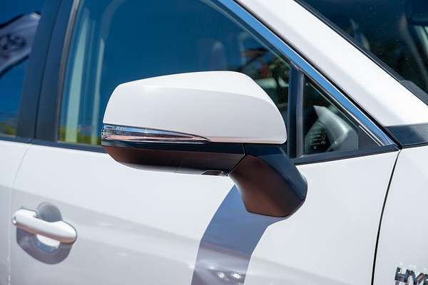 2024 Toyota RAV4 GXL AXAH52R