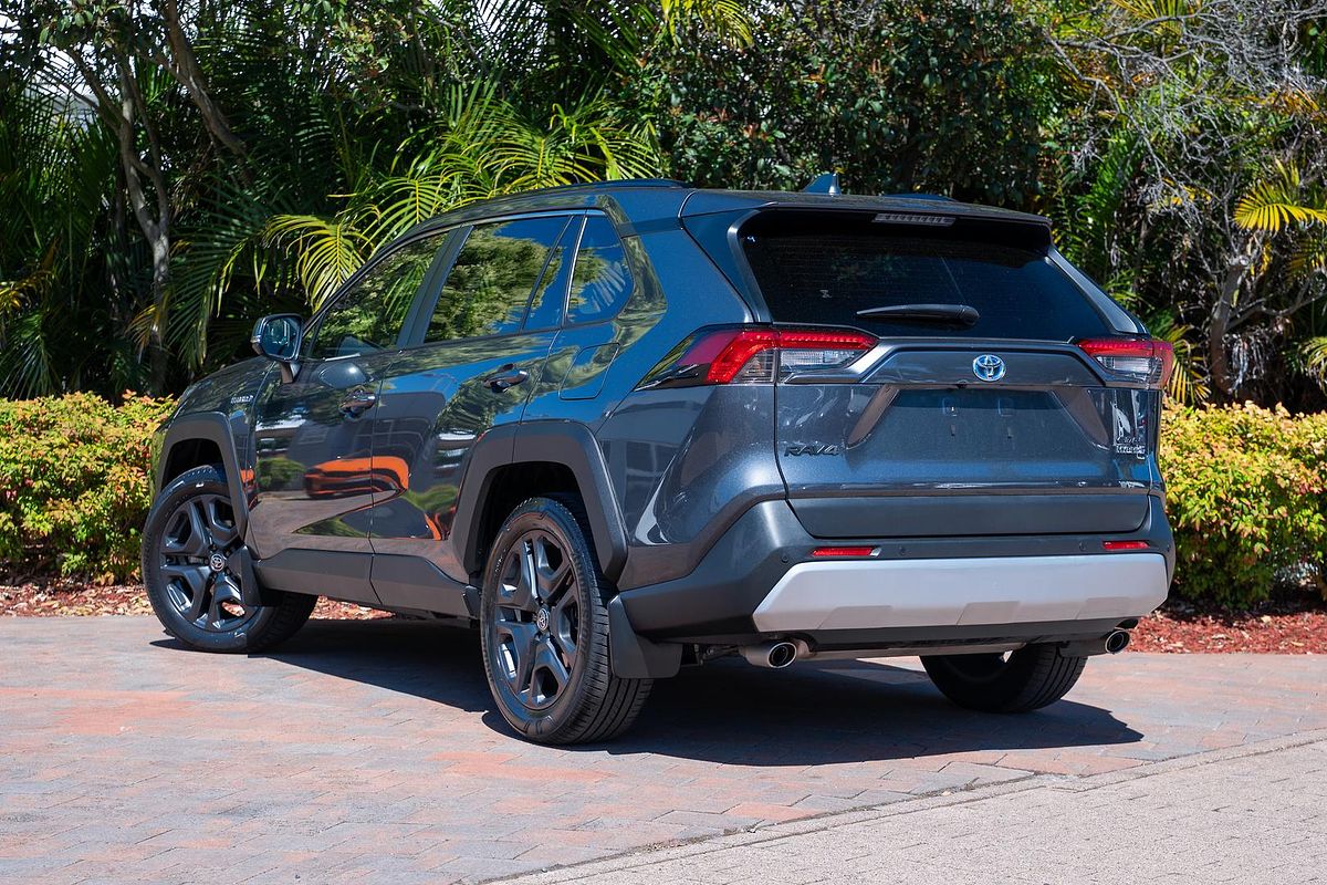 2024 Toyota RAV4 Edge AXAH54R