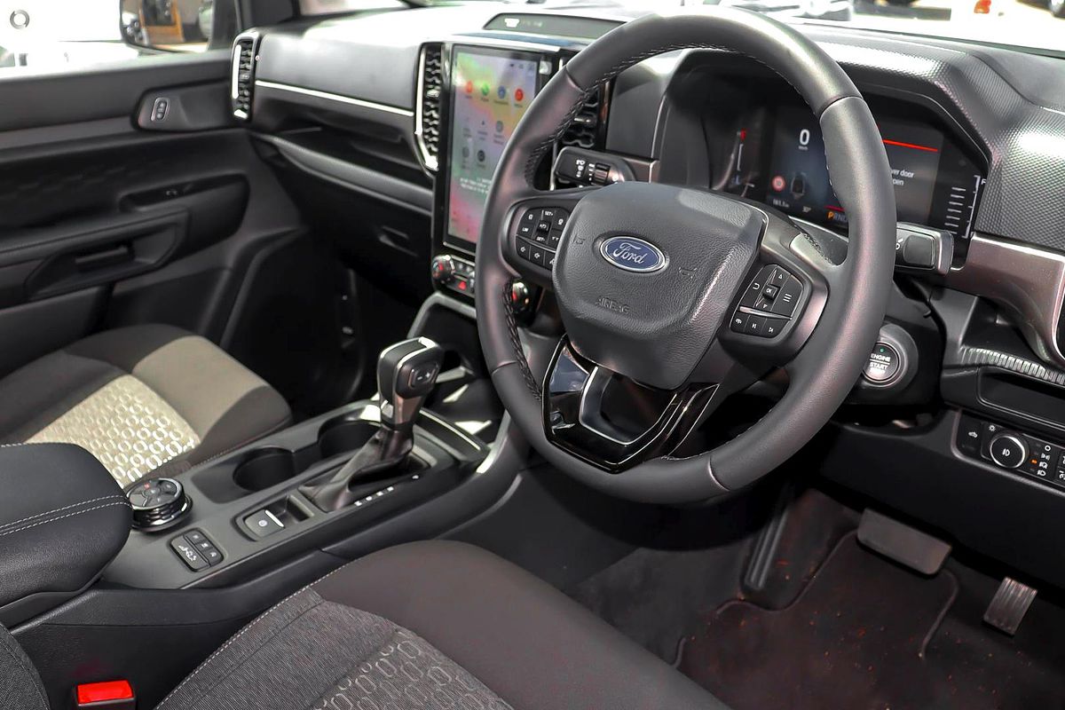 2025 Ford Ranger XLT 4X4 2.0L