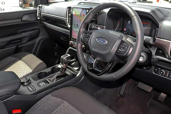 2025 Ford Ranger XLT 4X4 2.0L