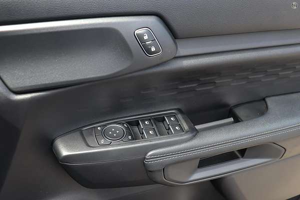 2025 Ford Ranger XLT 4X4 2.0L