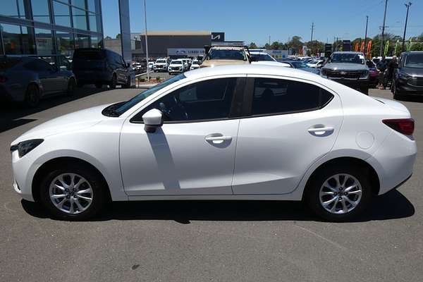 2016 Mazda 2 MAXX DJ MY16
