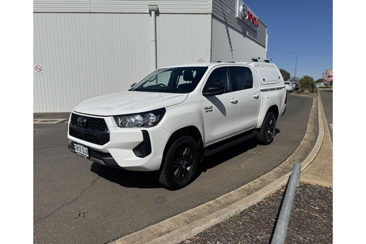 2025 Toyota Hilux SR GUN126R 4X4